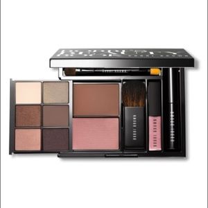Bobbi Brown - Bobbi’s Beauty Book Makeup Palette